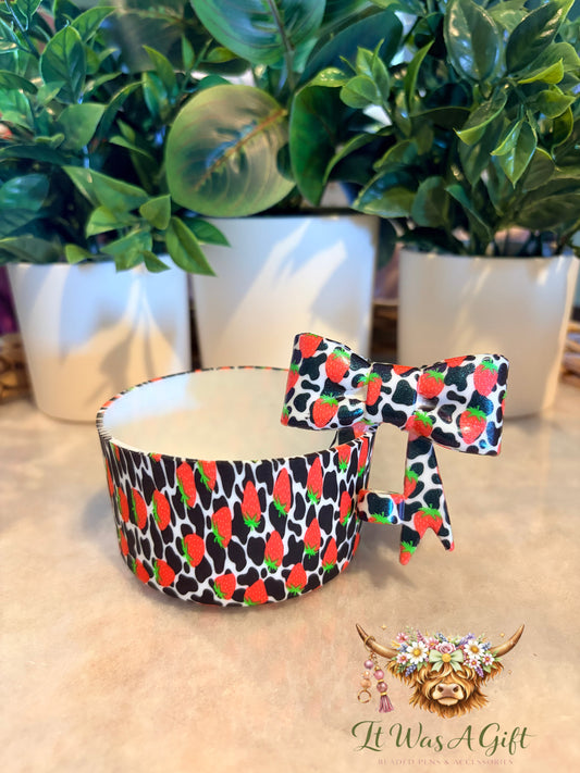 Cow & strawberry tumbler boot & topper